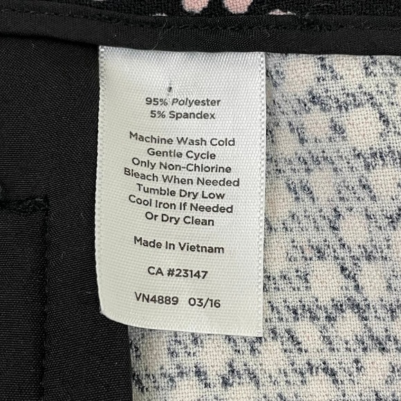 Talbots Petites Hampshire Ankle Pants Black Pink Dots Women's 14p Pre-owned - Picture 7 of 11